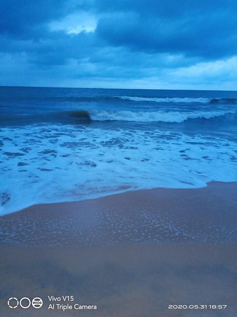 His Grace Sea View Cottages - Private Beach At Malpe Udupi Rom bilde